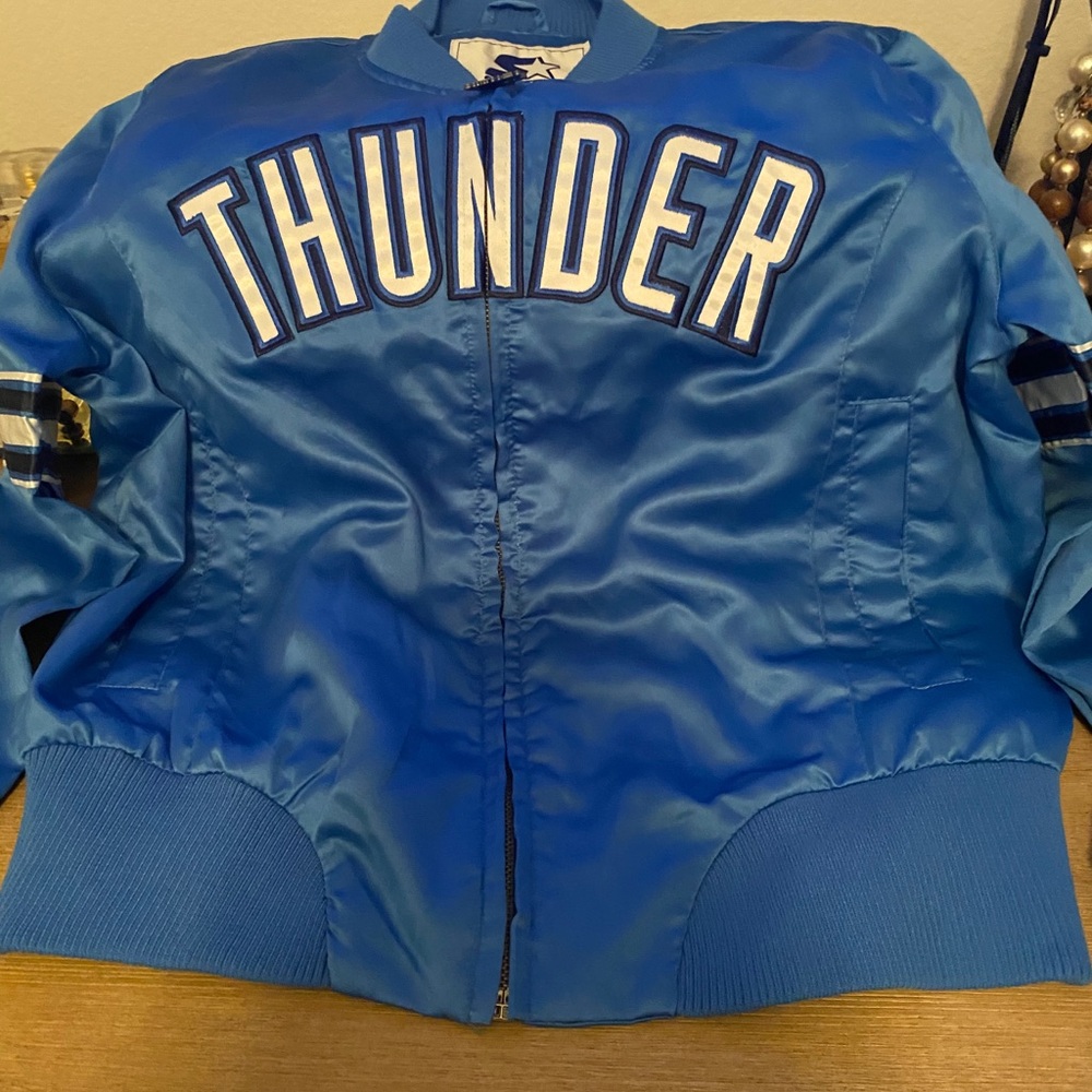 OKC Thunder Starter jacket (L)